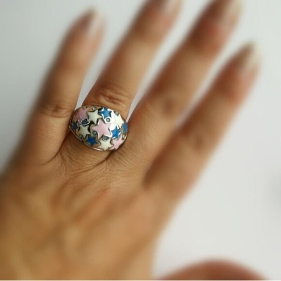Stars  enamel dome ring pink blue size 8 🆕 - Picture 3 of 5